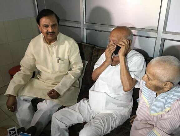 दिल्ली के वृद्धाश्रम में गांधीजी के पोते, मोदी ने की फोन पर बात